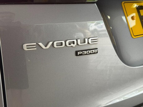 Land Rover Range Rover Evoque 1.5 P300e 12.2kWh S Auto 4WD Euro 6 (s/s) 5dr 41