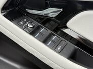 Land Rover Range Rover Evoque 1.5 P300e 12.2kWh S Auto 4WD Euro 6 (s/s) 5dr 43