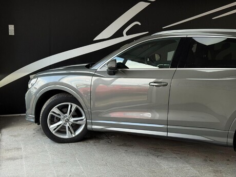 Audi Q3 2.0 TDI 35 S line S Tronic Euro 6 (s/s) 5dr 9