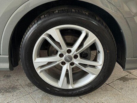 Audi Q3 2.0 TDI 35 S line S Tronic Euro 6 (s/s) 5dr 23
