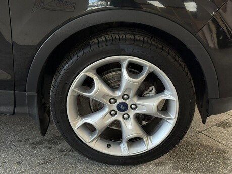 Ford Kuga 2.0 TDCi Titanium X AWD Euro 5 5dr 23