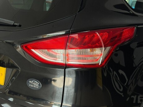 Ford Kuga 2.0 TDCi Titanium X AWD Euro 5 5dr 34