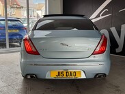 Jaguar XJ 3.0d V6 Portfolio Auto Euro 5 4dr (LWB) 10