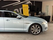 Jaguar XJ 3.0d V6 Portfolio Auto Euro 5 4dr (LWB) 11
