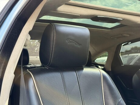 Jaguar XJ 3.0d V6 Portfolio Auto Euro 5 4dr (LWB) 4