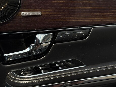Jaguar XJ 3.0d V6 Portfolio Auto Euro 5 4dr (LWB) 22