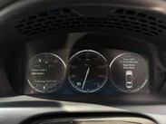 Jaguar XJ 3.0d V6 Portfolio Auto Euro 5 4dr (LWB) 36