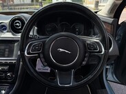 Jaguar XJ 3.0d V6 Portfolio Auto Euro 5 4dr (LWB) 40