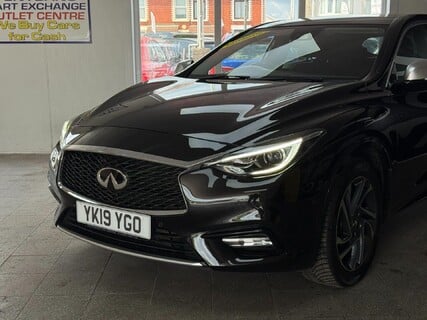 Infiniti Q30 1.6T Luxe DCT Euro 6 (s/s) 5dr