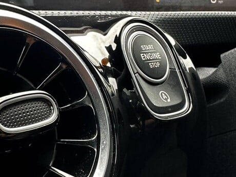 Mercedes-Benz A Class 2.0 A220d AMG Line (Executive) 8G-DCT Euro 6 (s/s) 5dr 11