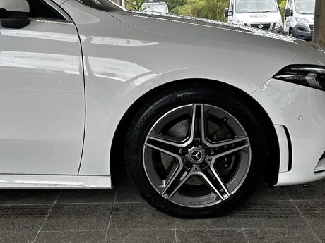 Mercedes-Benz A Class 2.0 A220d AMG Line (Executive) 8G-DCT Euro 6 (s/s) 5dr 20