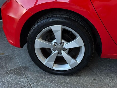 Audi A1 1.6 TDI Sport Sportback Euro 6 (s/s) 5dr 3