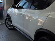 Nissan Juke 1.2 DIG-T Acenta Euro 6 (s/s) 5dr 8