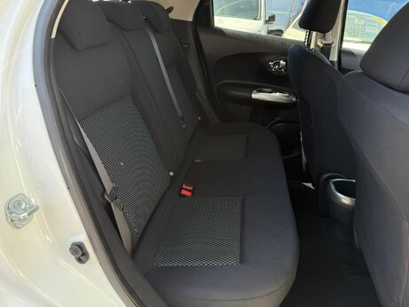 Nissan Juke 1.2 DIG-T Acenta Euro 6 (s/s) 5dr 3