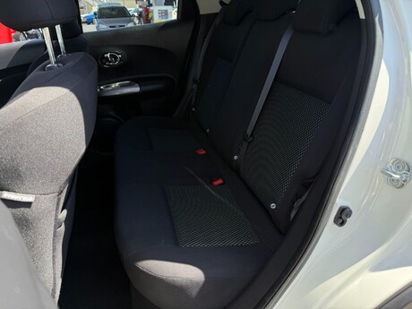 Nissan Juke 1.2 DIG-T Acenta Euro 6 (s/s) 5dr 17