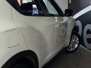 Nissan Juke 1.2 DIG-T Acenta Euro 6 (s/s) 5dr 33