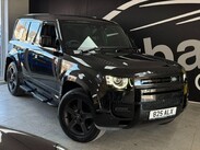 Land Rover Defender 3.0 D250 MHEV X-Dynamic SE Auto 4WD Euro 6 (s/s) 5dr 1