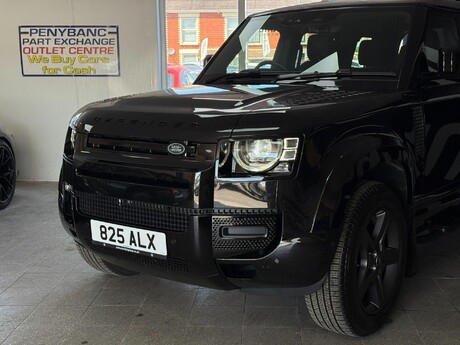 Land Rover Defender 3.0 D250 MHEV X-Dynamic SE Auto 4WD Euro 6 (s/s) 5dr 5