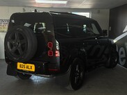 Land Rover Defender 3.0 D250 MHEV X-Dynamic SE Auto 4WD Euro 6 (s/s) 5dr 8