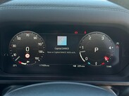 Land Rover Defender 3.0 D250 MHEV X-Dynamic SE Auto 4WD Euro 6 (s/s) 5dr 38
