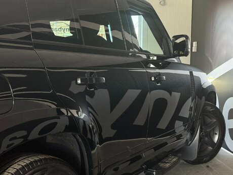 Land Rover Defender 3.0 D250 MHEV X-Dynamic SE Auto 4WD Euro 6 (s/s) 5dr 52