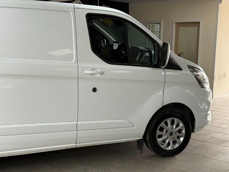 Ford Transit Custom 2.0 300 EcoBlue Limited L2 H1 Euro 6 (s/s) 5dr 4