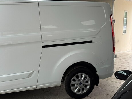 Ford Transit Custom 2.0 300 EcoBlue Limited L2 H1 Euro 6 (s/s) 5dr 21