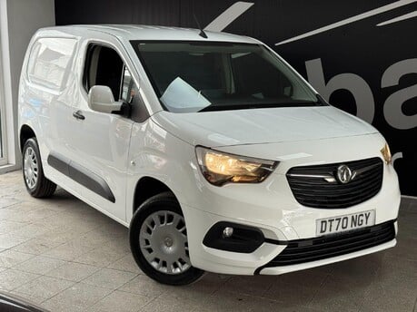 Vauxhall Combo 1.5 Turbo D 2300 Sportive L1 H1 Euro 6 4dr