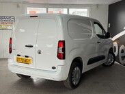 Vauxhall Combo 1.5 Turbo D 2300 Sportive L1 H1 Euro 6 4dr 8