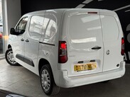 Vauxhall Combo 1.5 Turbo D 2300 Sportive L1 H1 Euro 6 4dr 12