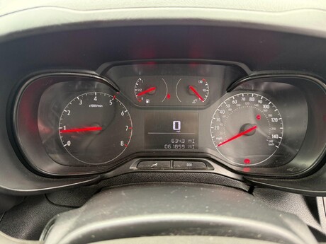 Vauxhall Combo 1.5 Turbo D 2300 Sportive L1 H1 Euro 6 4dr 23