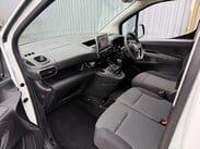 Vauxhall Combo 1.5 Turbo D 2300 Sportive L1 H1 Euro 6 4dr 34
