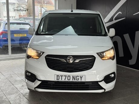 Vauxhall Combo 1.5 Turbo D 2300 Sportive L1 H1 Euro 6 4dr 5