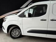 Vauxhall Combo 1.5 Turbo D 2300 Sportive L1 H1 Euro 6 4dr 15