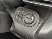 Vauxhall Combo 1.5 Turbo D 2300 Sportive L1 H1 Euro 6 4dr 18