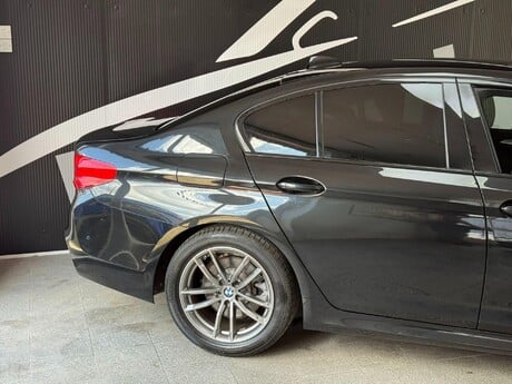 BMW 5 Series 2.0 520d M Sport Auto Euro 6 (s/s) 4dr 5
