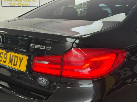 BMW 5 Series 2.0 520d M Sport Auto Euro 6 (s/s) 4dr 2