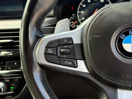BMW 5 Series 2.0 520d M Sport Auto Euro 6 (s/s) 4dr 28