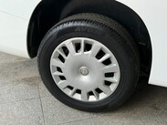Vauxhall Combo 1.5 Turbo D 2300 Sportive L2 H1 Euro 6 4dr 3