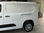 Vauxhall Combo 1.5 Turbo D 2300 Sportive L2 H1 Euro 6 4dr 18