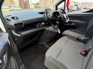 Vauxhall Combo 1.5 Turbo D 2300 Sportive L2 H1 Euro 6 4dr 37
