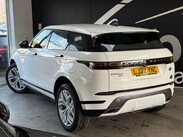 Land Rover Range Rover Evoque 1.5 P300e 12.2kWh R-Dynamic SE Auto 4WD Euro 6 (s/s) 5dr 23