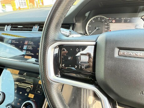 Land Rover Range Rover Evoque 1.5 P300e 12.2kWh R-Dynamic SE Auto 4WD Euro 6 (s/s) 5dr 36