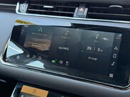 Land Rover Range Rover Evoque 1.5 P300e 12.2kWh R-Dynamic SE Auto 4WD Euro 6 (s/s) 5dr 40