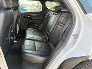 Land Rover Range Rover Evoque 1.5 P300e 12.2kWh R-Dynamic SE Auto 4WD Euro 6 (s/s) 5dr 51