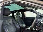 Land Rover Range Rover Evoque 2.0 D200 MHEV Autobiography Auto 4WD Euro 6 (s/s) 5dr 31