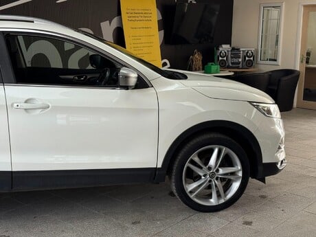 Nissan Qashqai 1.5 dCi N-Motion Euro 6 (s/s) 5dr 5