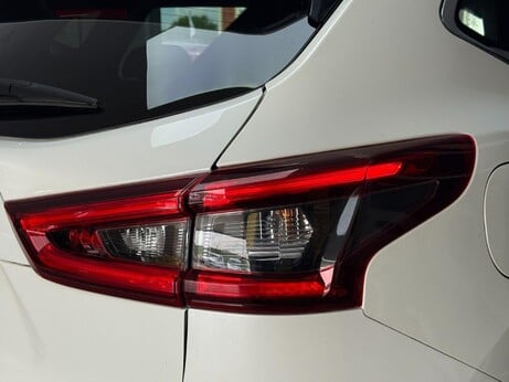 Nissan Qashqai 1.5 dCi N-Motion Euro 6 (s/s) 5dr 1