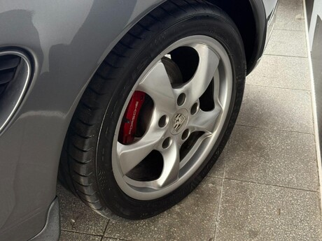 Porsche Boxster 2.7 986 Tiptronic S 2dr 16