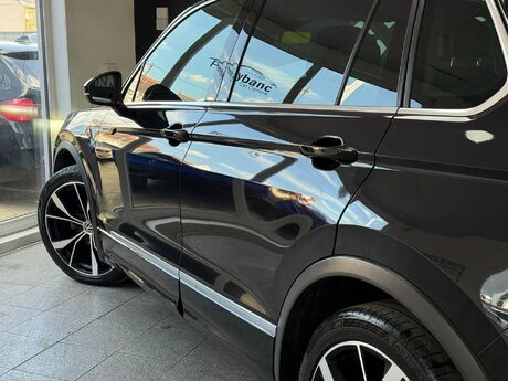 Volkswagen Tiguan 1.5 TSI R-Line DSG Euro 6 (s/s) 5dr 19